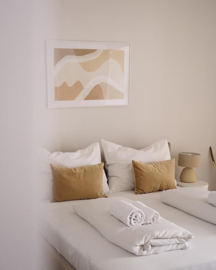 Stylish & Modern - Private Garden & Free Parking * Wien