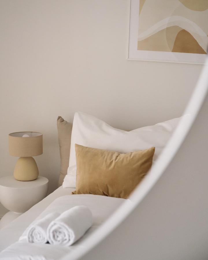 Stylish & Modern - Private Garden & Free Parking Wien