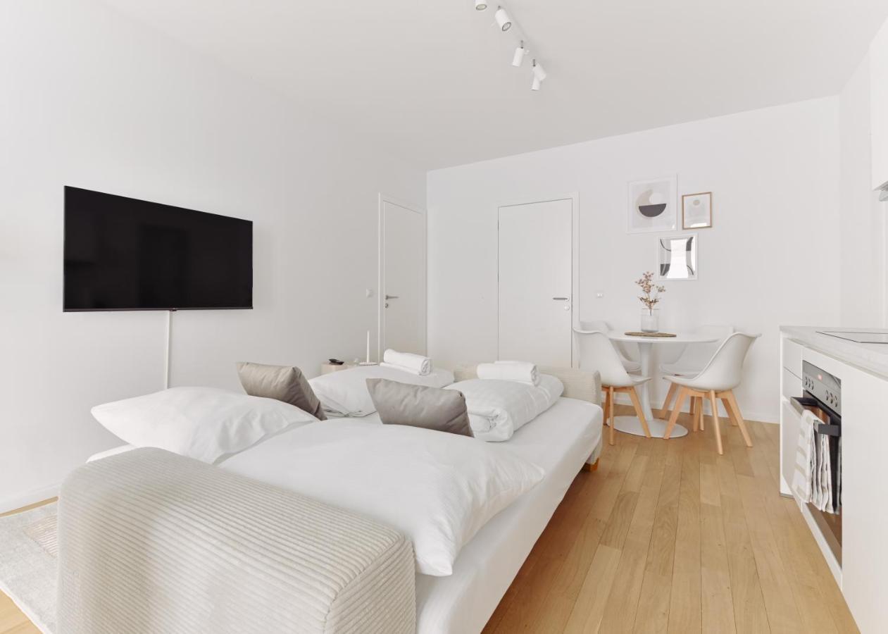 Stylish & Modern - Private Garden & Free Parking * Wien
